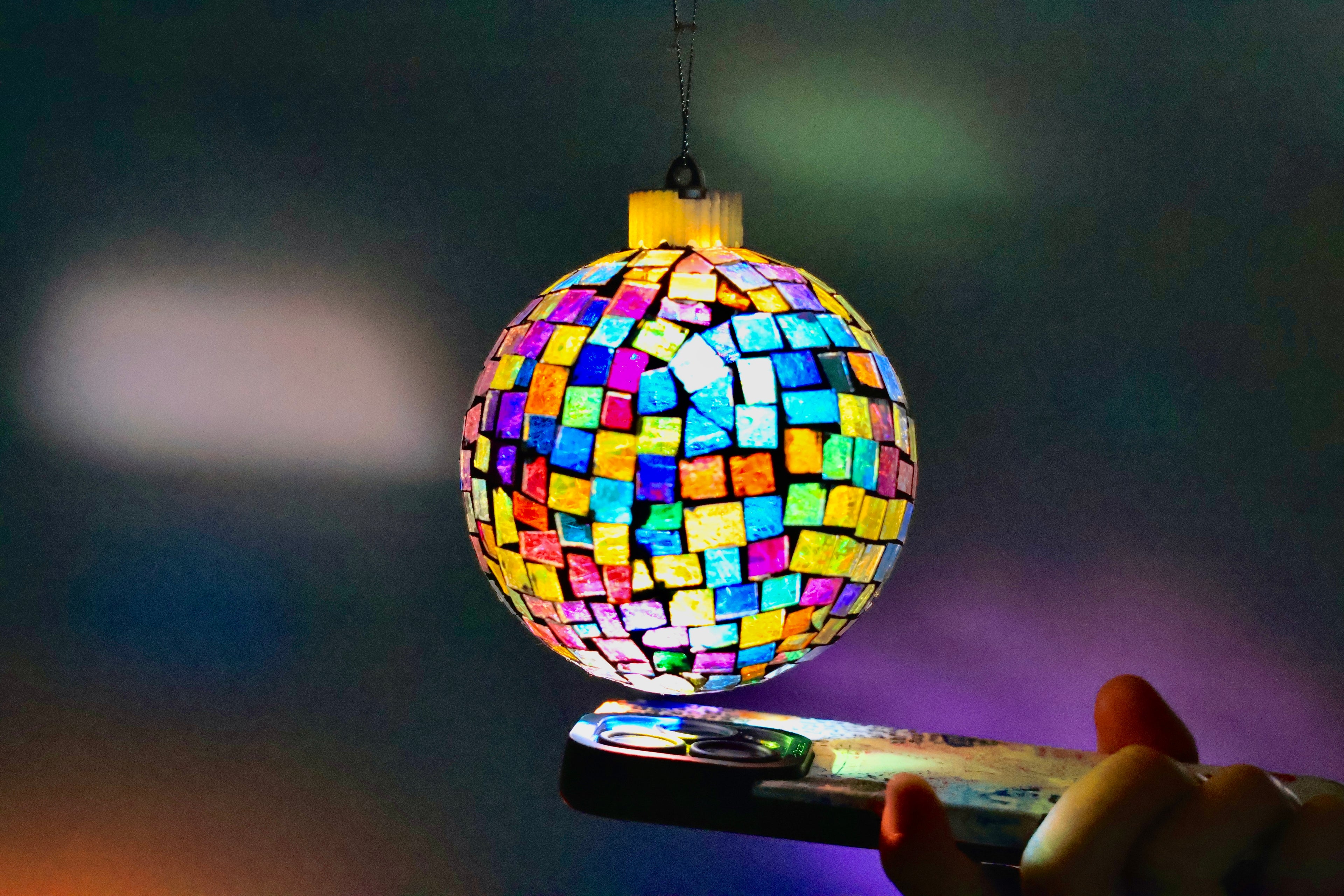 Ball - LED Dichro Mosaic