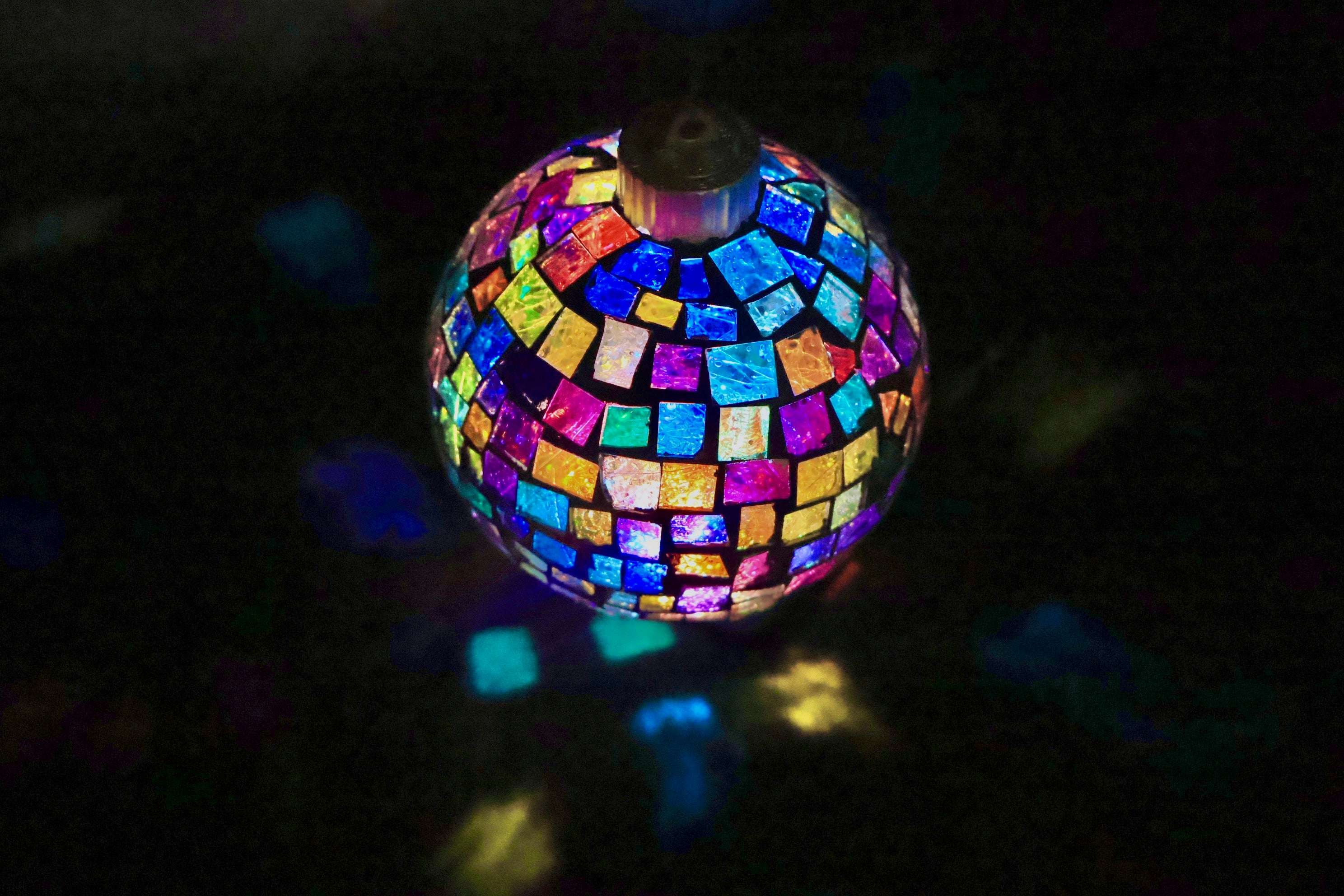 Ball - LED Dichro Mosaic