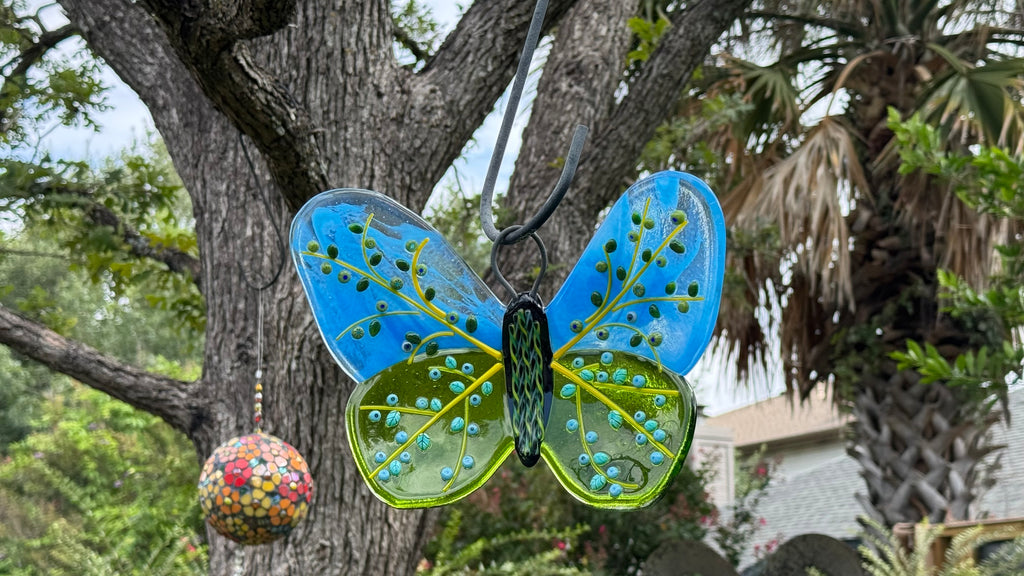 Glass Butterfly - Periwinkle Bloom